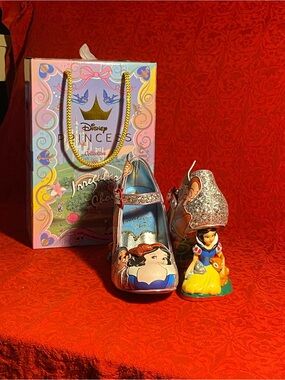 Irregular Choice, Disney Princess “7 is Company” sparkly pumps,Snow White heels